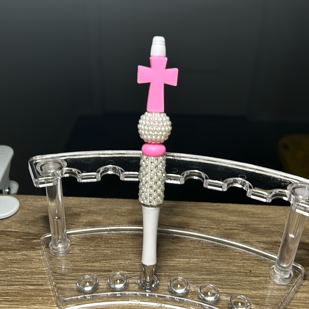 Pink Cross Bling Pen 1 Of 1